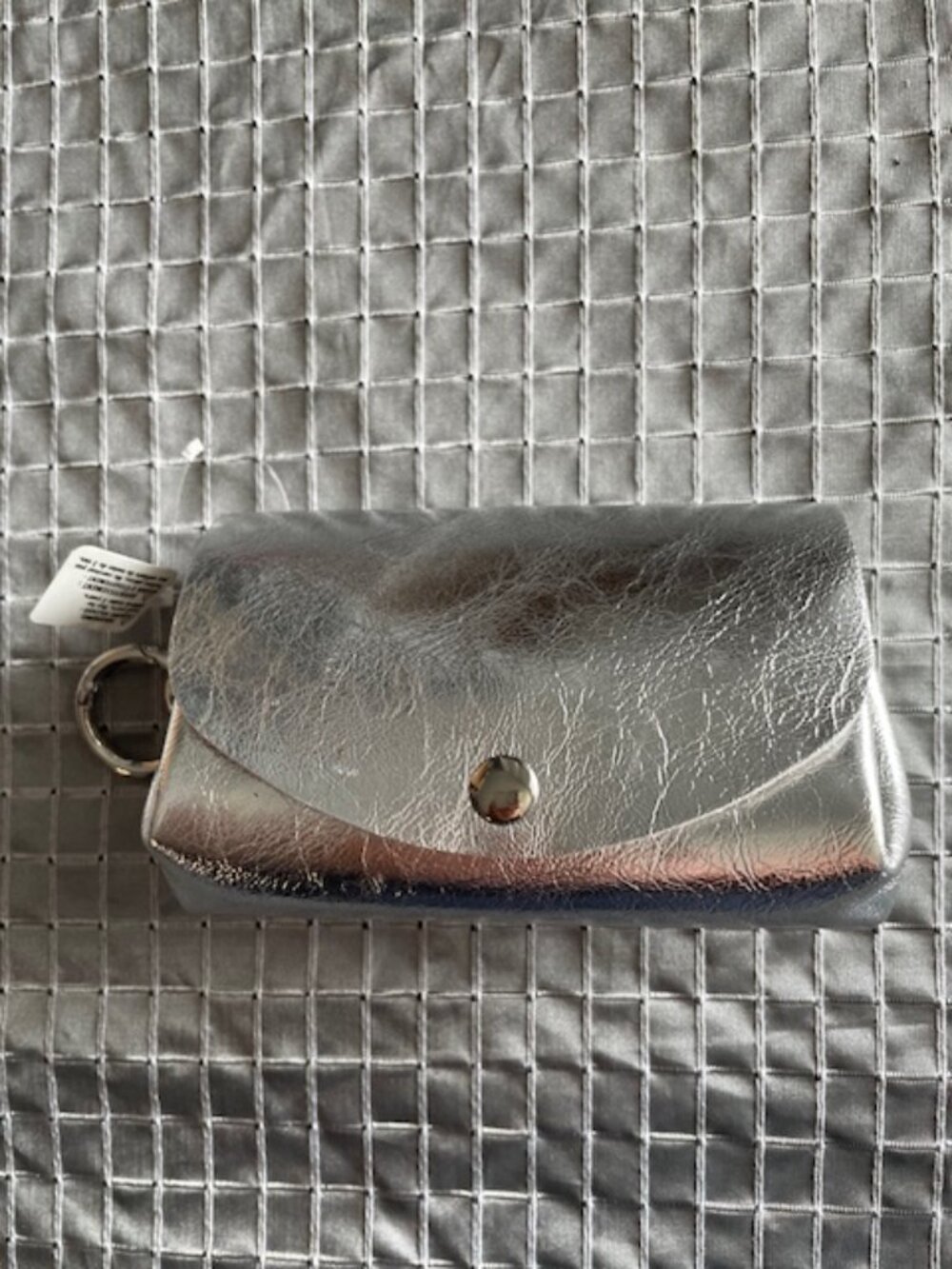 Silver coiner  3 compartment and ring for keys
